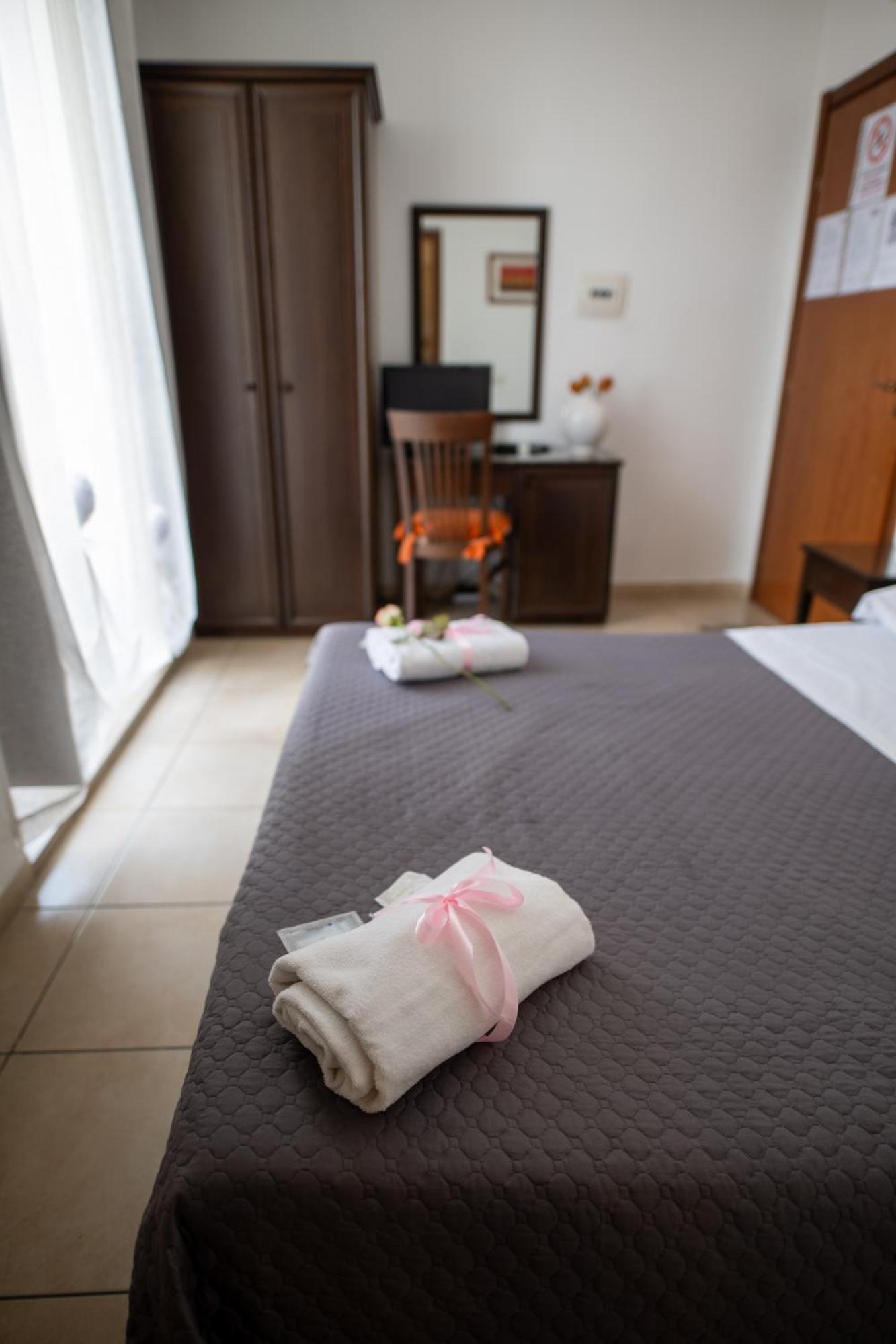 B&B Regina Carolina Caltagirone Kültér fotó