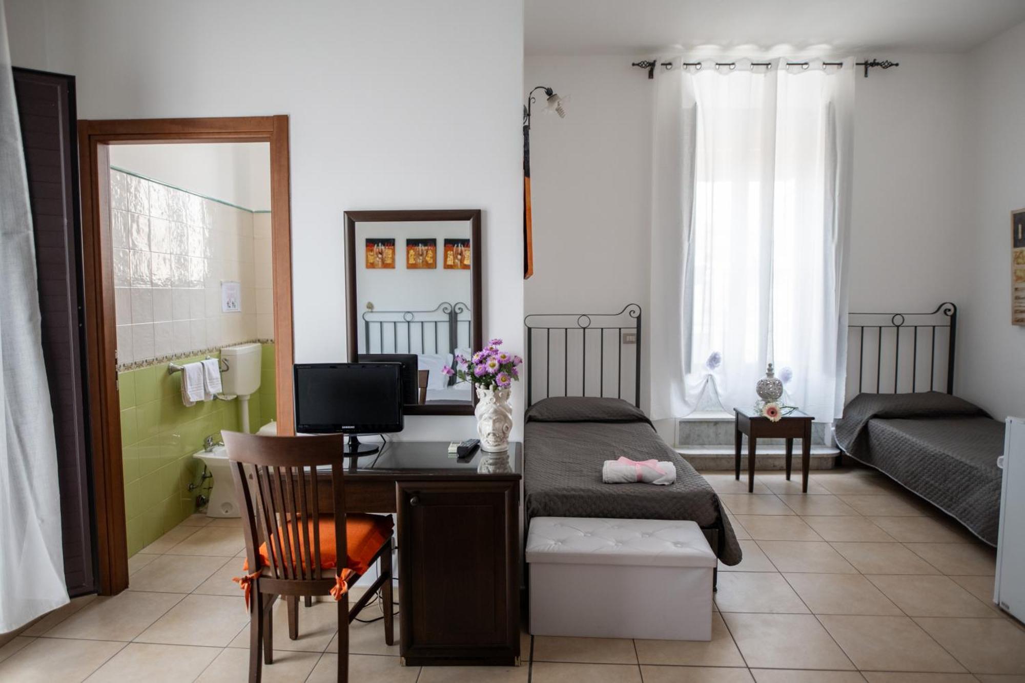 B&B Regina Carolina Caltagirone Kültér fotó